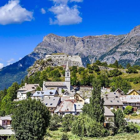 L'Auberge Saint-Vincent-les-Forts Buitenkant foto