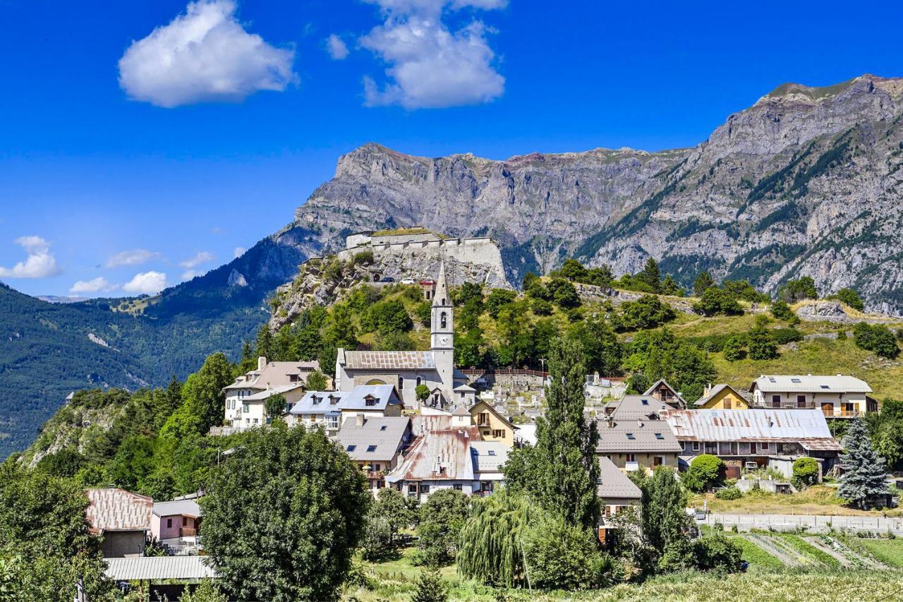L'Auberge Saint-Vincent-les-Forts Buitenkant foto